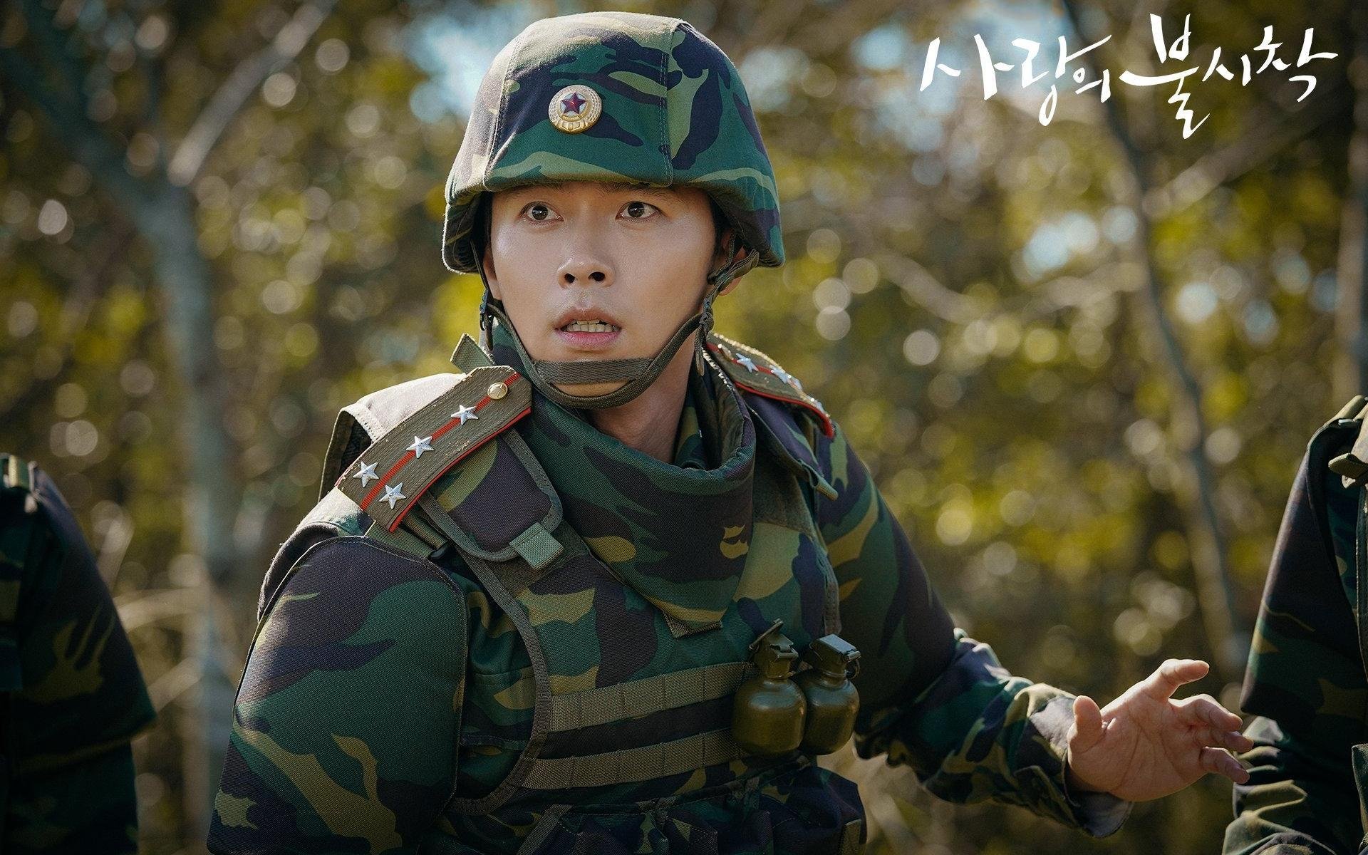 西甲:巴萨4-0完胜奥萨苏纳,莱万表现持续火热,西甲巴萨对莱万特集锦