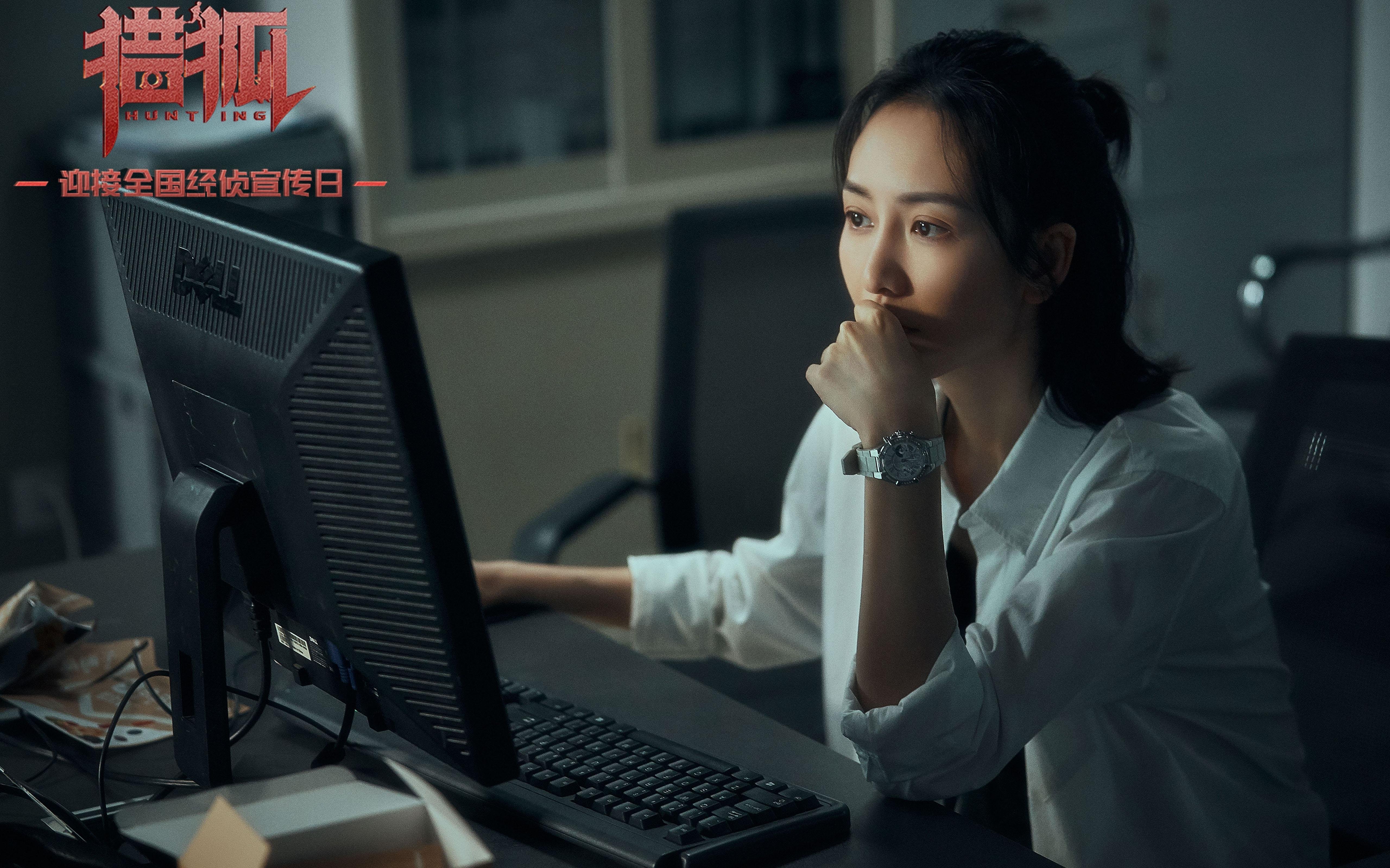 Jiu You-CBA赛场上的精彩瞬间：球员飞身扣篮引爆现场，cba扣篮大赛飞跃5人