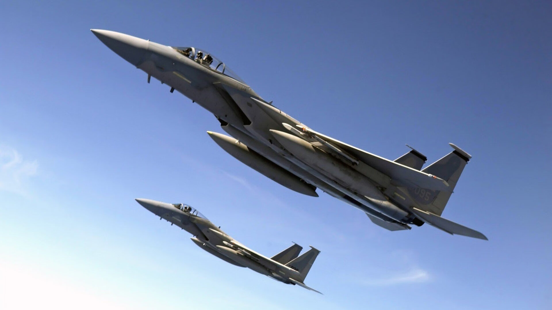 九游游戏中心-法国橄榄球队在主场表现出色，获得季军，法国橄榄球队拍摄