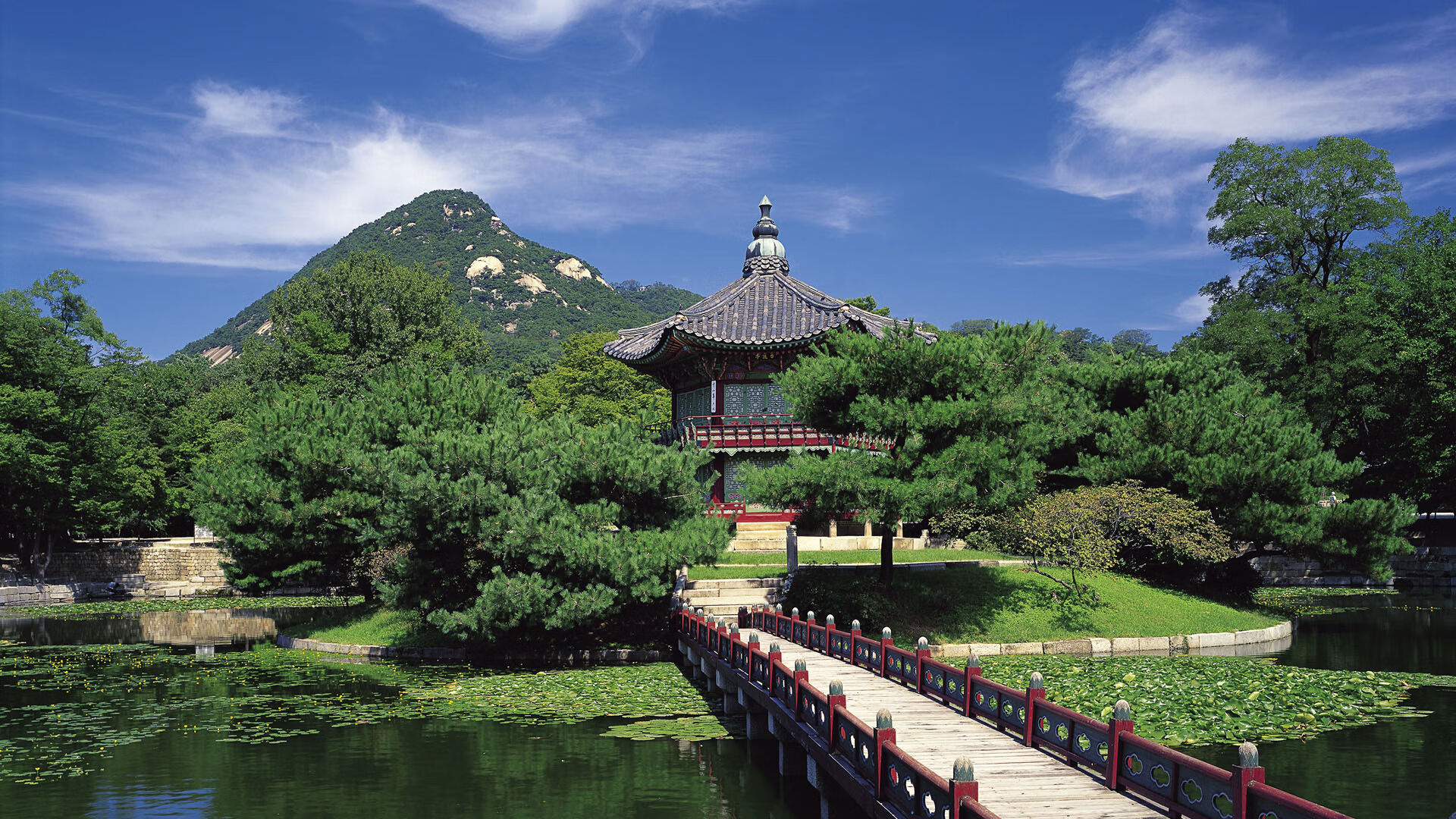 “南美劲旅帕尔梅拉斯小组强势，鹿岛折戟沉沙”