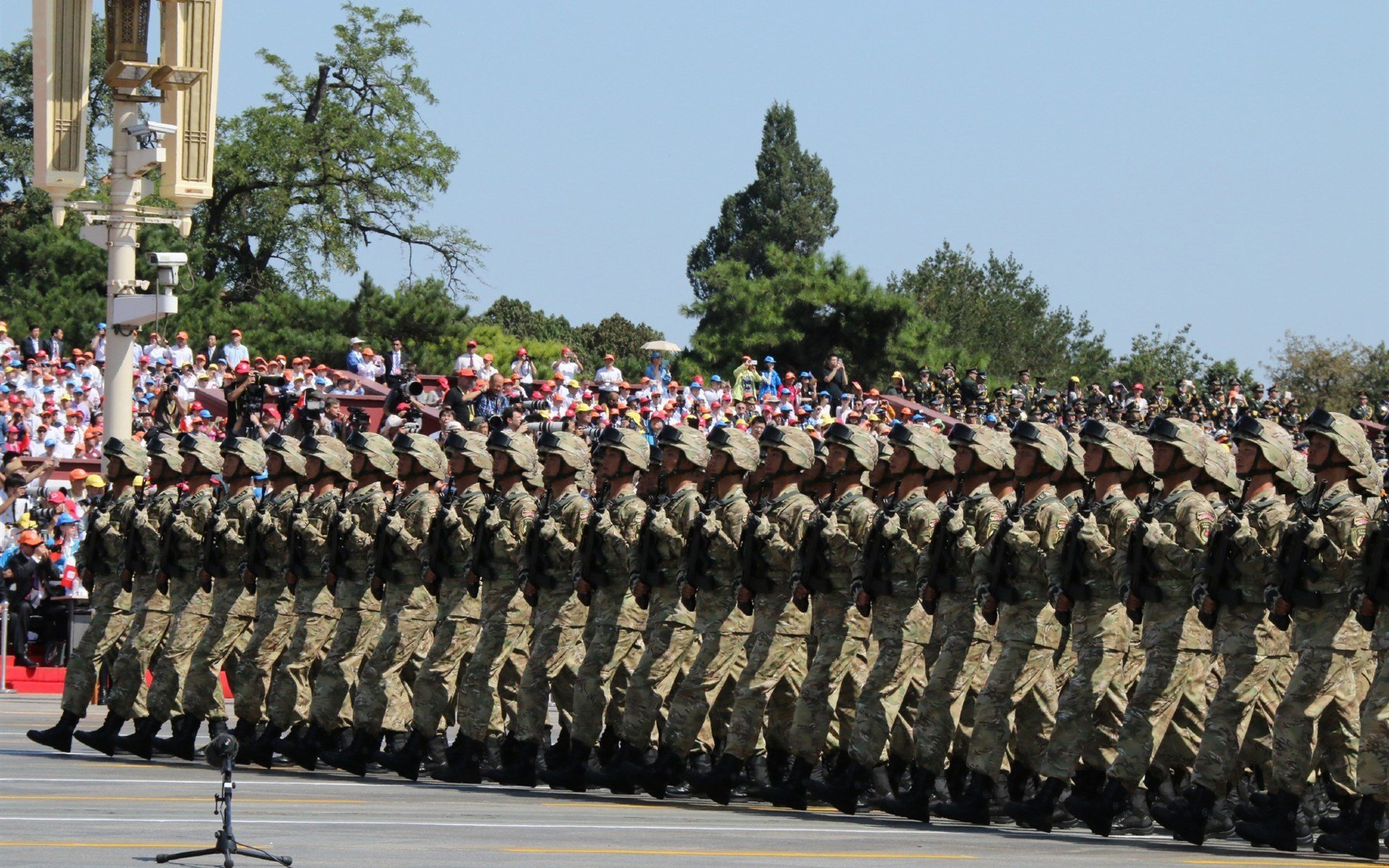 “萨尔·巴赫:南非的年轻希望”